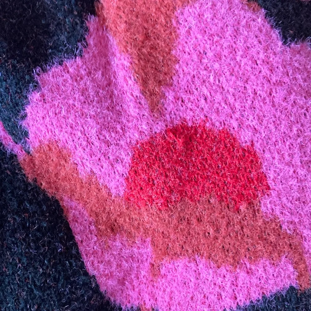 CAbi Rococo Pullover - Picture 3 of 7